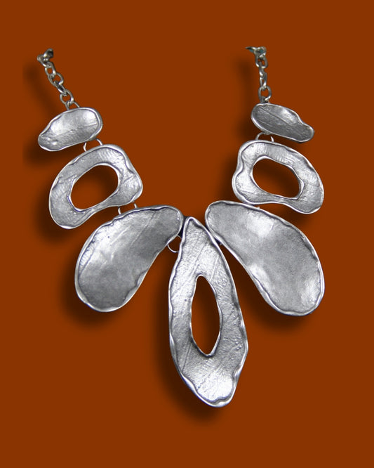 Large Geometrical Drop Pendant Necklace – Elegant Statement Jewelry for Women