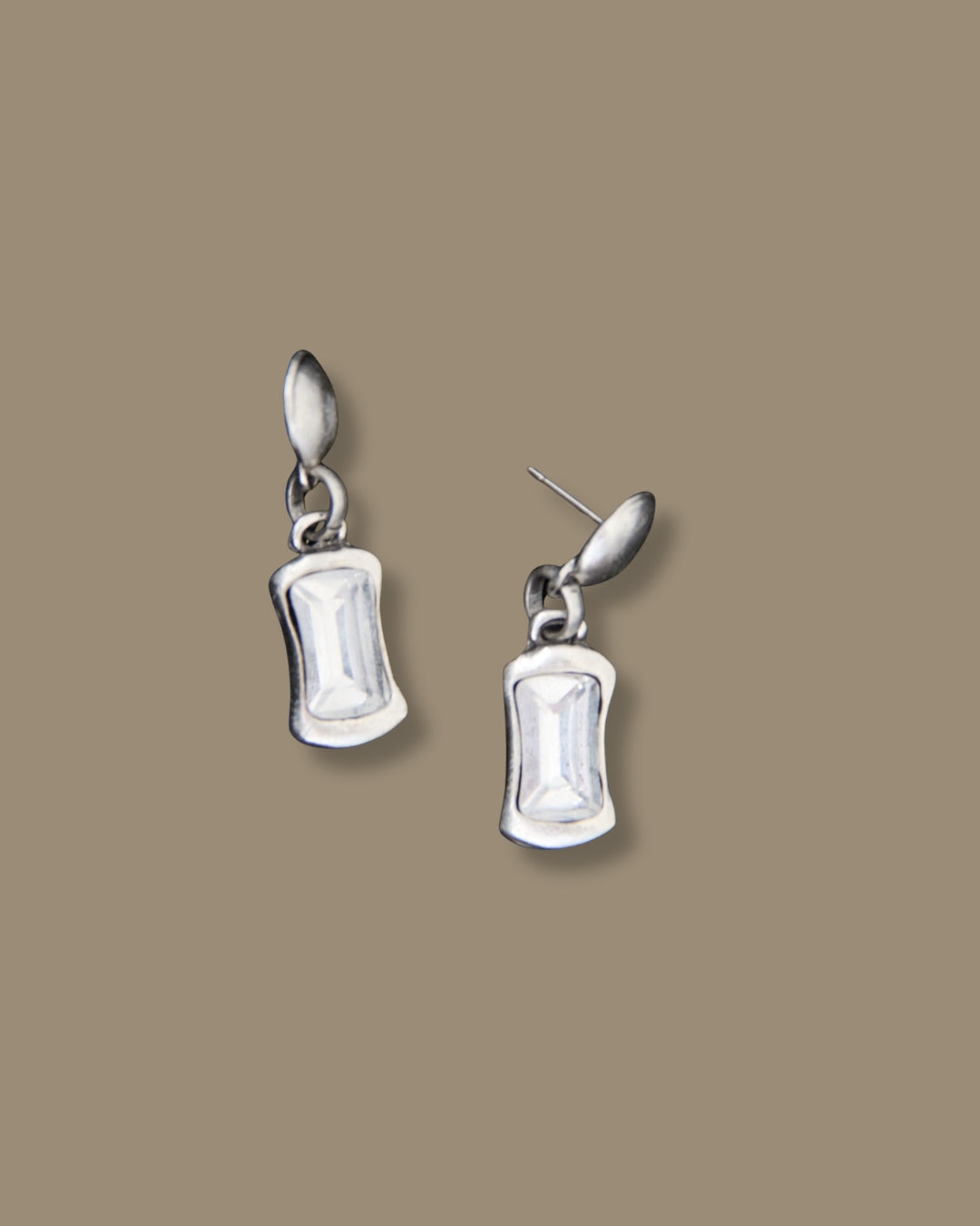 Dangle Handmade Earring with Stone