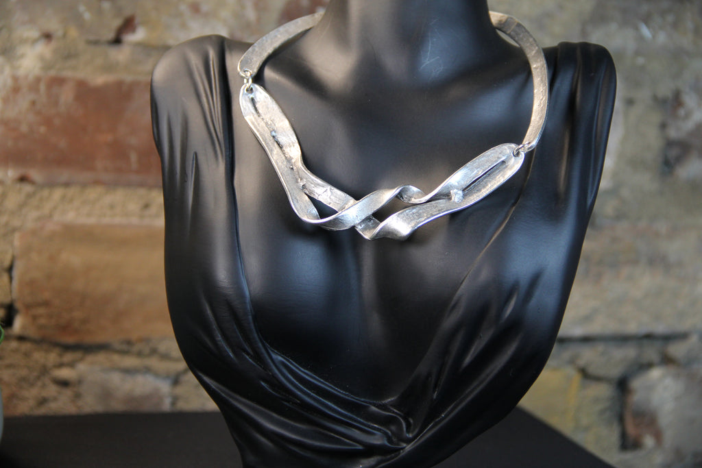 Silver Choker Twisted Metal Bold Statement Necklace Chic Style for Jewelry Lover