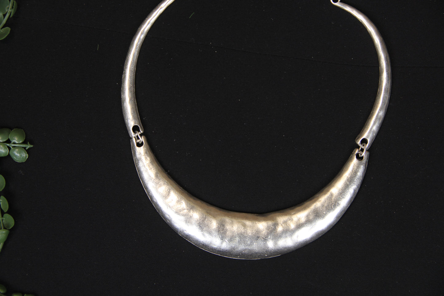 Silver Choker Thick Metal Bold Statement Necklace Chic Style for Jewelry Lover