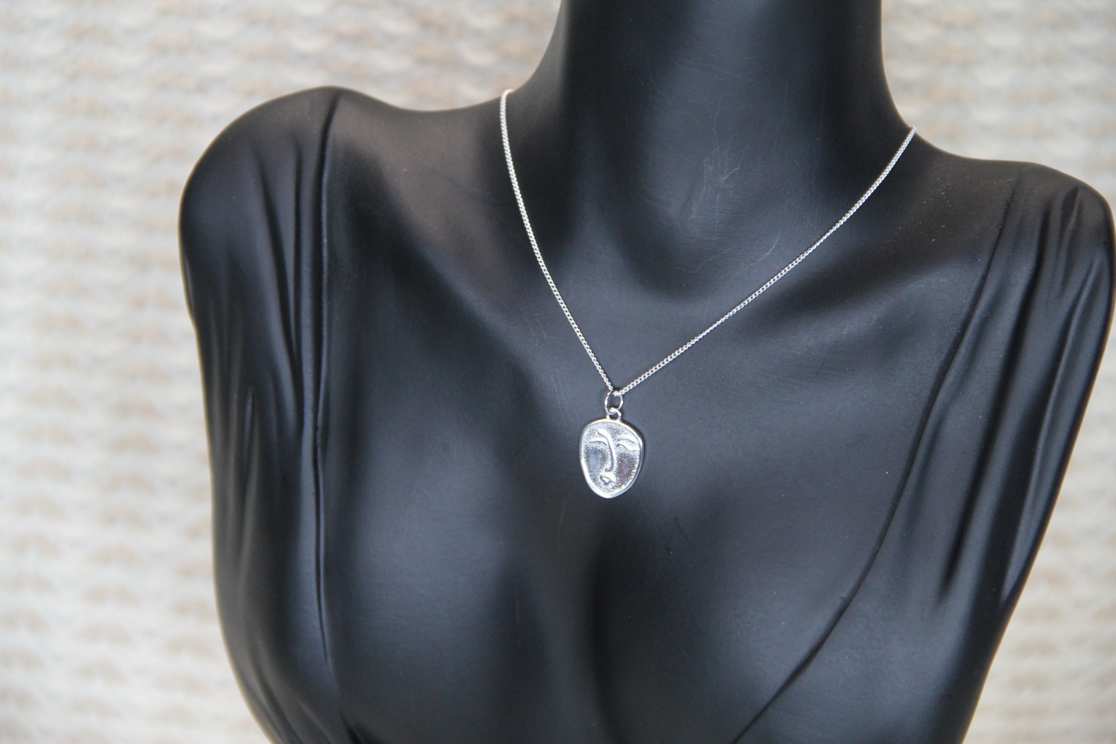 925 Sterling Silver Abstract Face Necklace