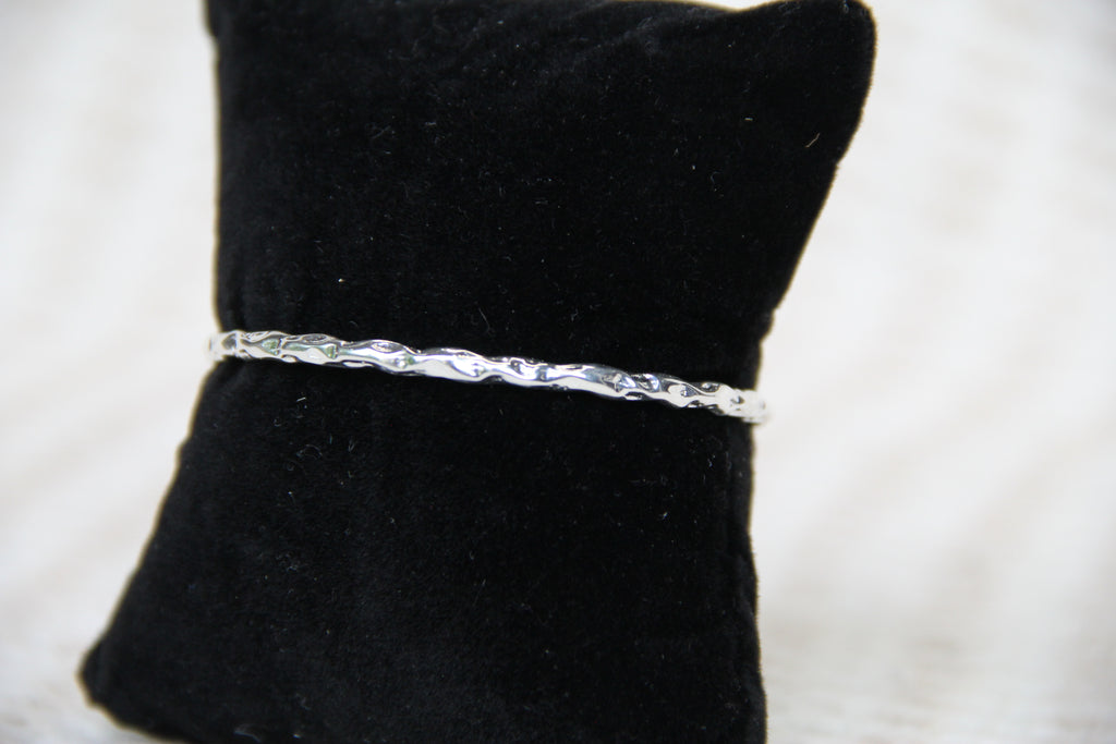 925 Sterling Silver Hammered Cuff Style Bracelet Minimalistic Stackable Jewelry