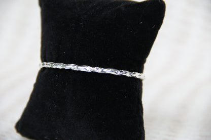 925 Sterling Silver Hammered Cuff Style Bracelet Minimalistic Stackable Jewelry