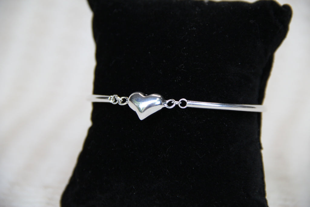 925 Sterling Silver Heart Cuff Style Adjustable Bracelet
