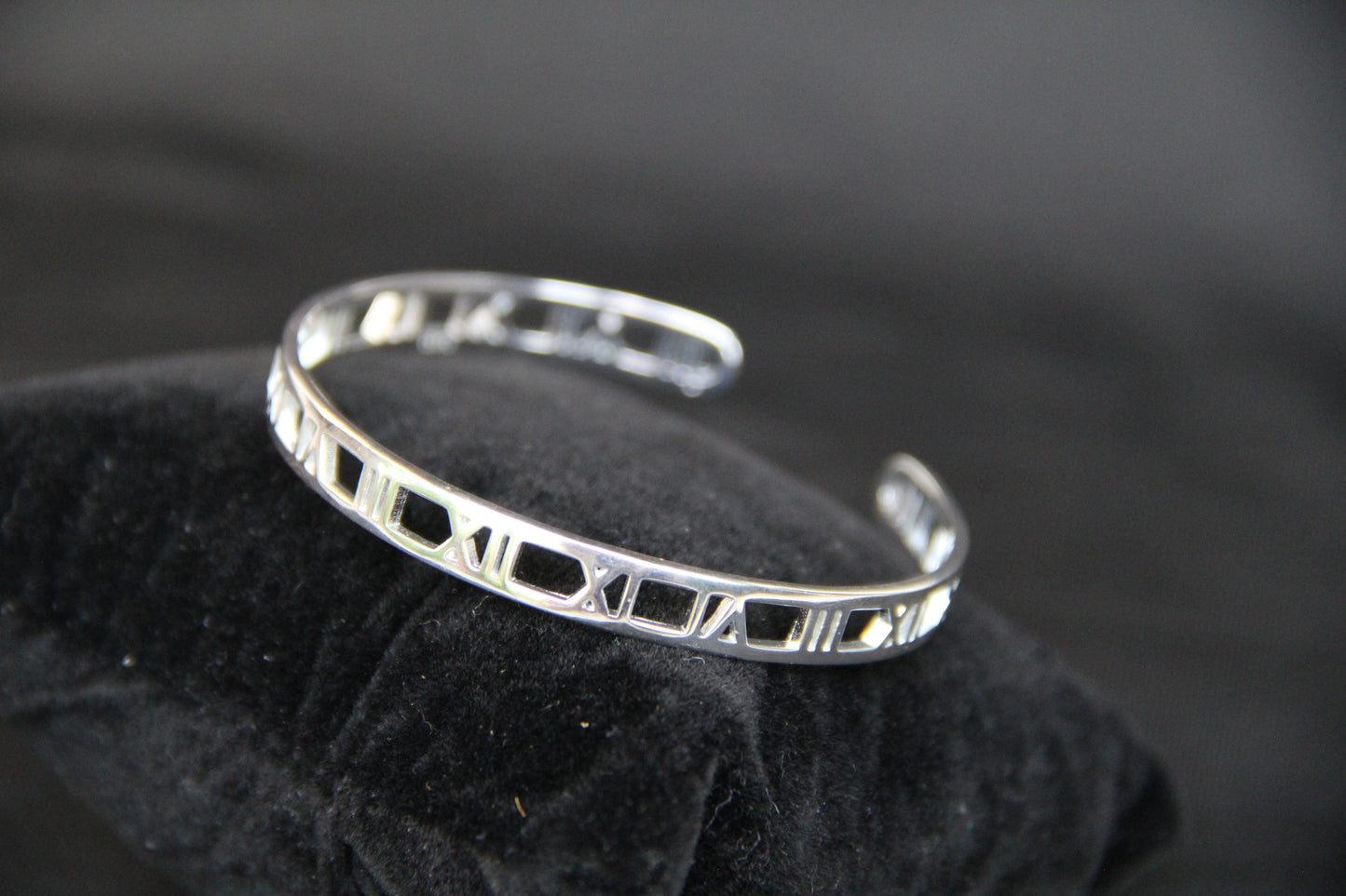 925 Sterling Silver Roman numeral Wristband Cuff Minimalist Jewelry