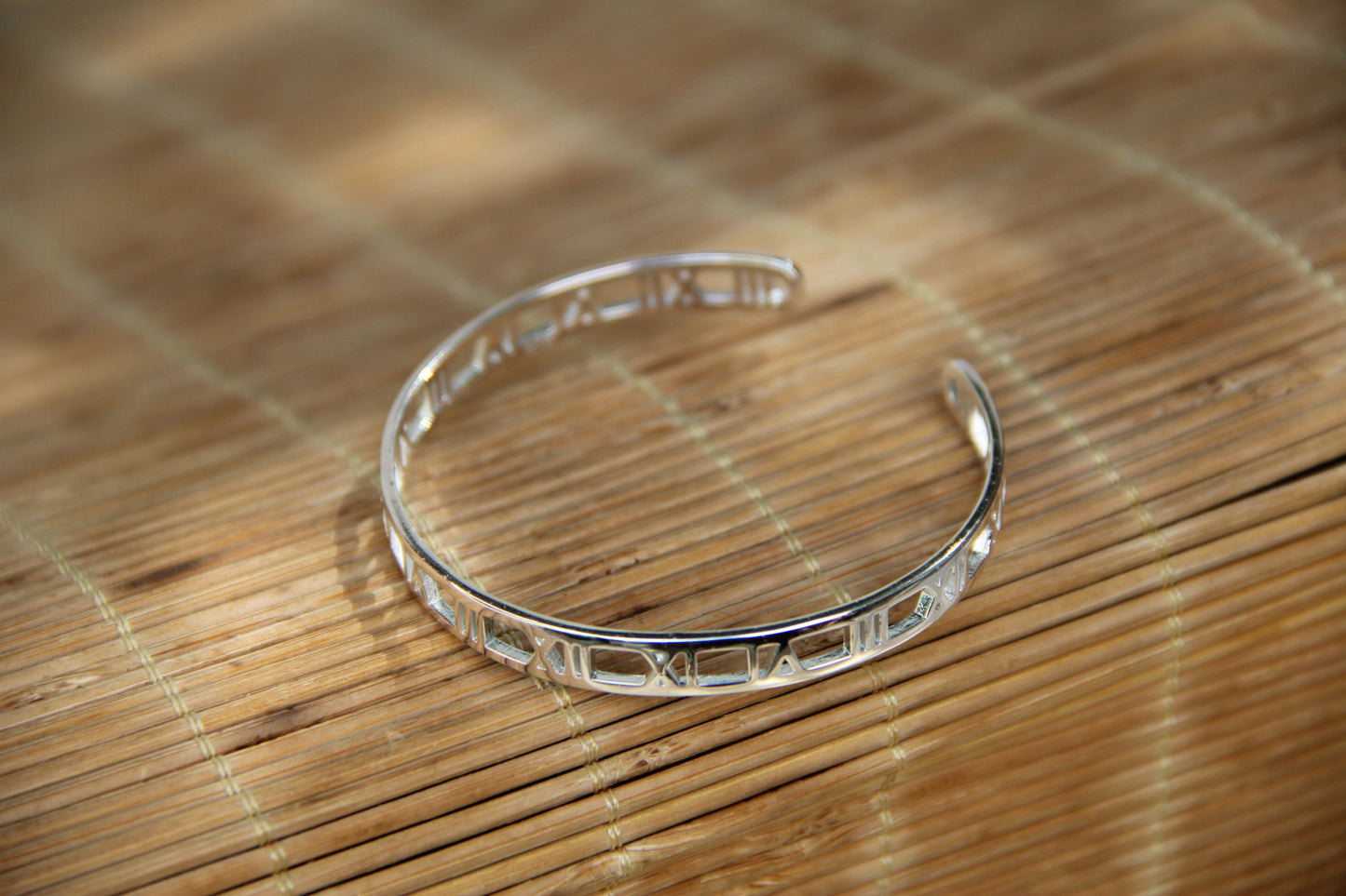 925 Sterling Silver Roman numeral Wristband Cuff Minimalist Jewelry