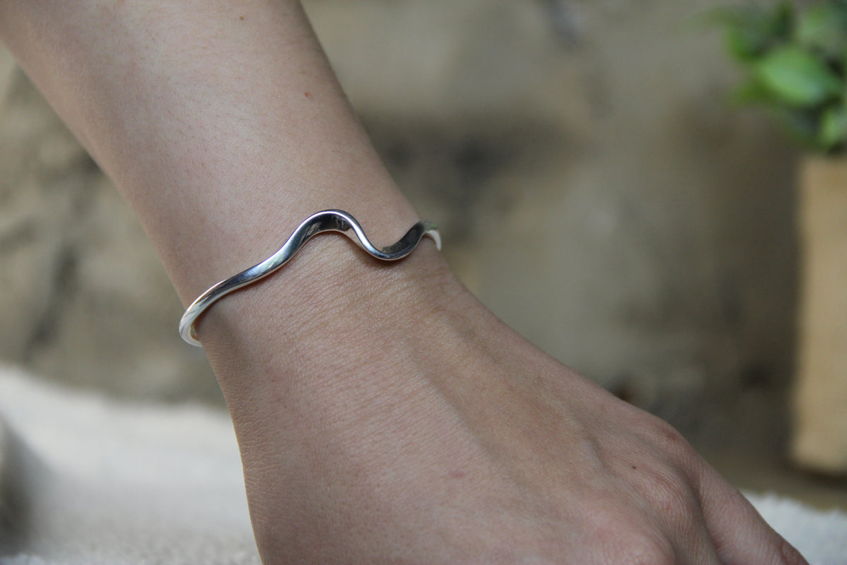 925 Sterling Silver Wave Cuff Bracelet