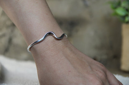 925 Sterling Silver Wave Cuff Bracelet