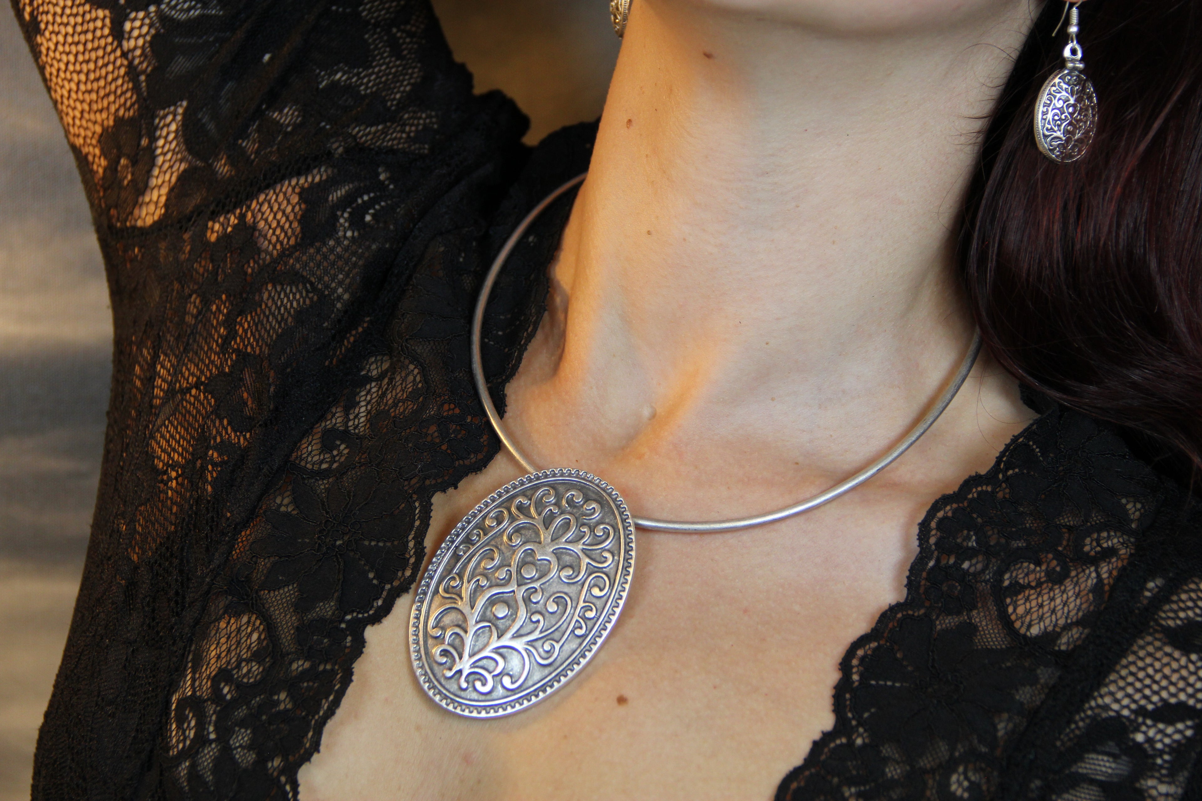 Unique Western Boho Metal Pendant Necklace – Bold Statement Jewelry for Everyday or Special Occasions