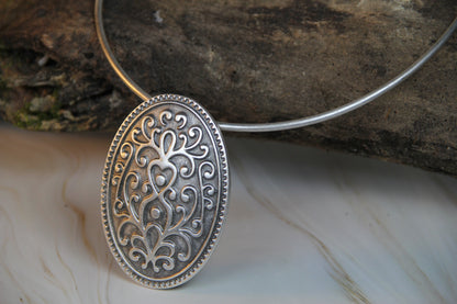 Unique Western Boho Metal Pendant Necklace – Bold Statement Jewelry for Everyday or Special Occasions