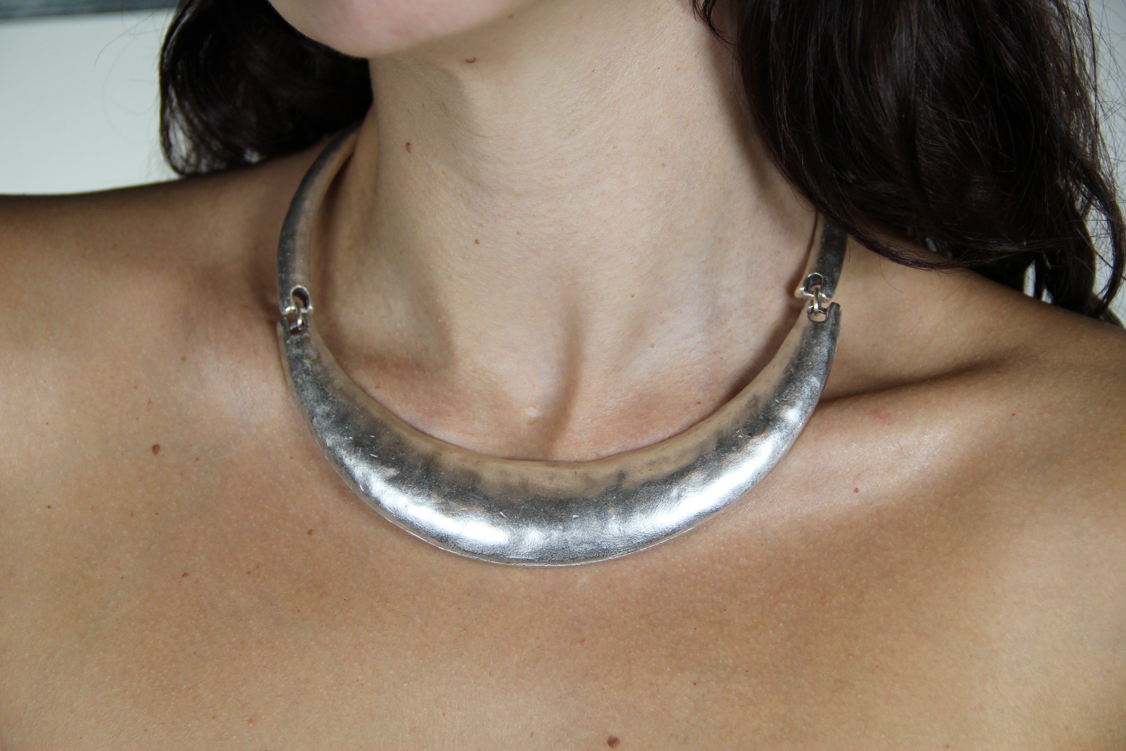 Silver Choker Thick Metal Bold Statement Necklace Chic Style for Jewelry Lover