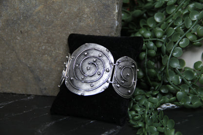 Hammered Gothic Silver Bracelet – Bold Boho Statement Jewelry Handmade Ethnic Style Bracelet