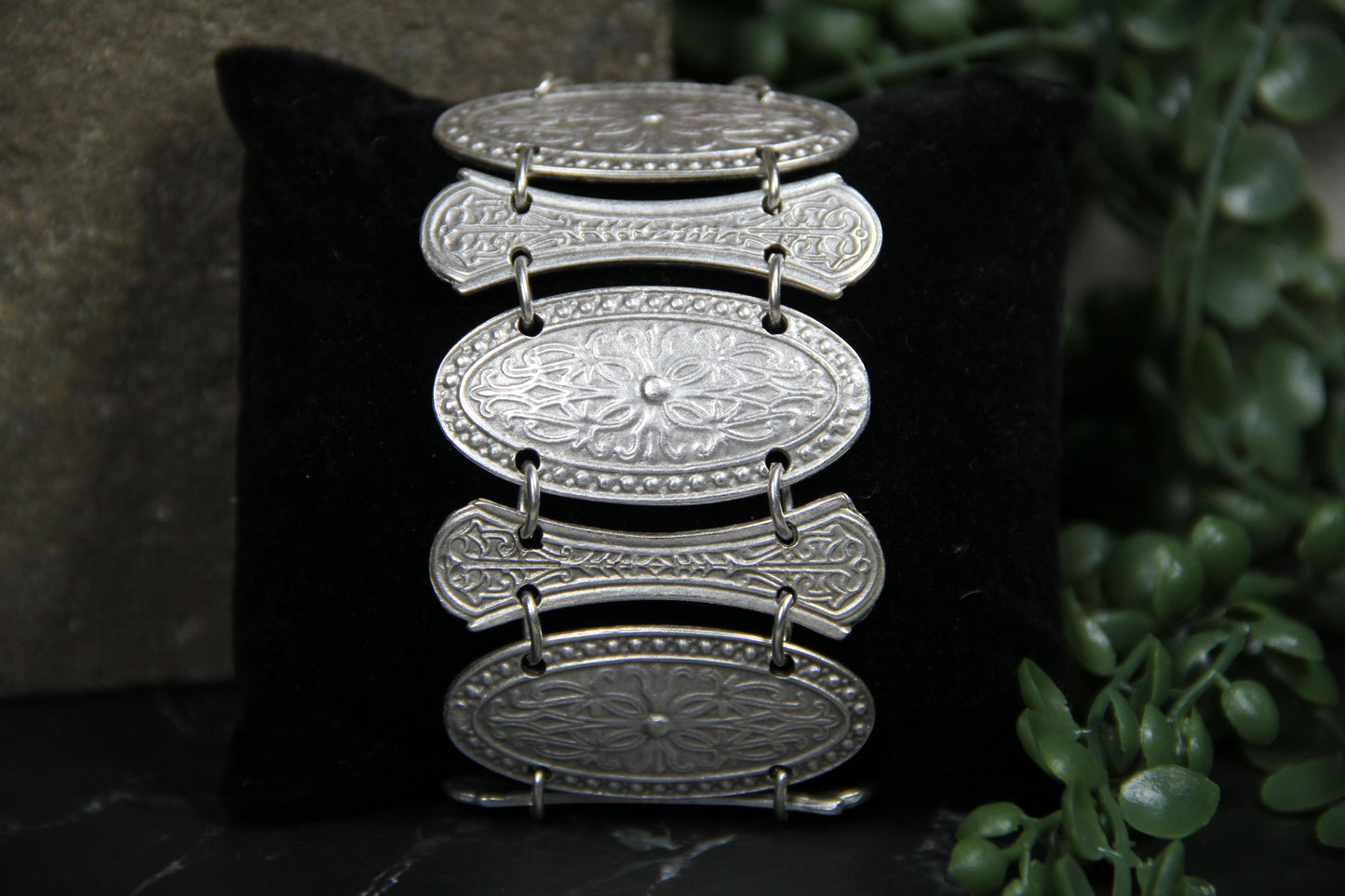 Ethnic Flower Silver Bracelet – Bold Engraved Statement Jewelry Unique Boho Chic Style