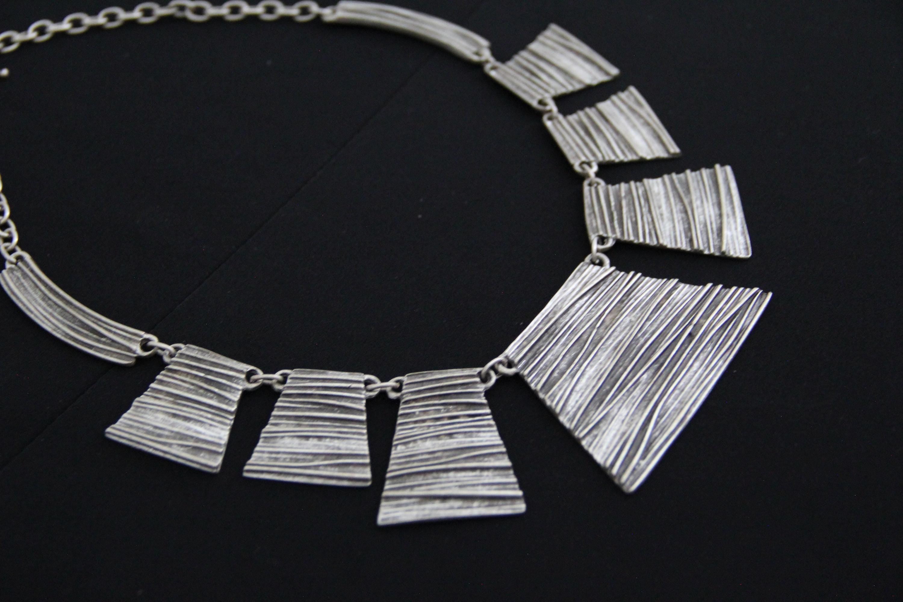 Chunky Silver Bohemian Statement Choker Necklace for Women – Western Style Geometric Ethnic Jewelry, Night Out Accessory Idea