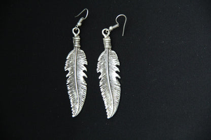 Dangle Feather Silver Earring