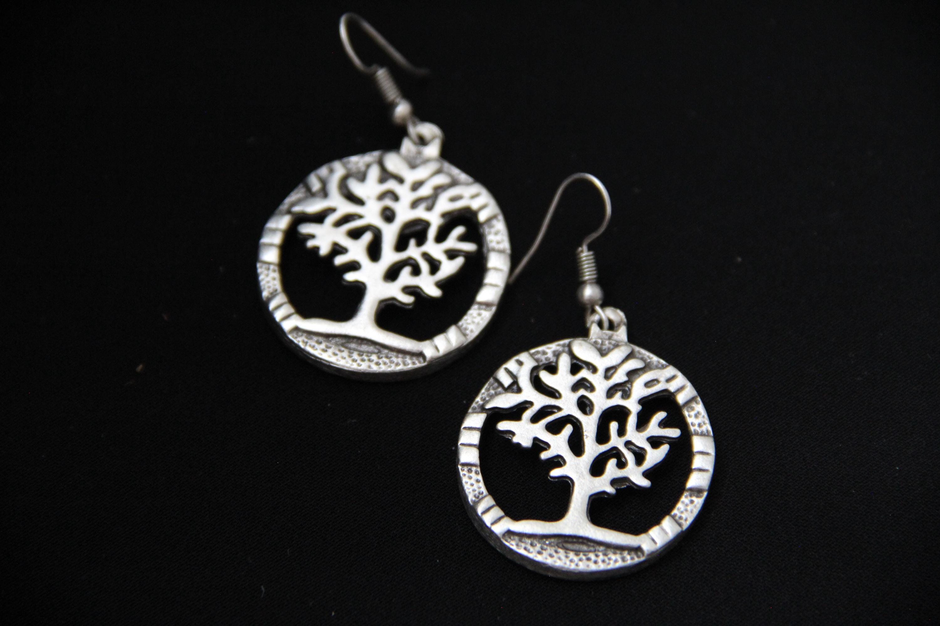 Family Tree Silver Earring
