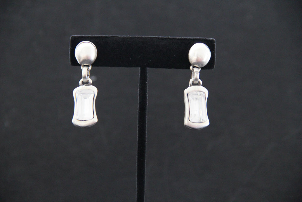 Dangle Handmade Earring with Stone