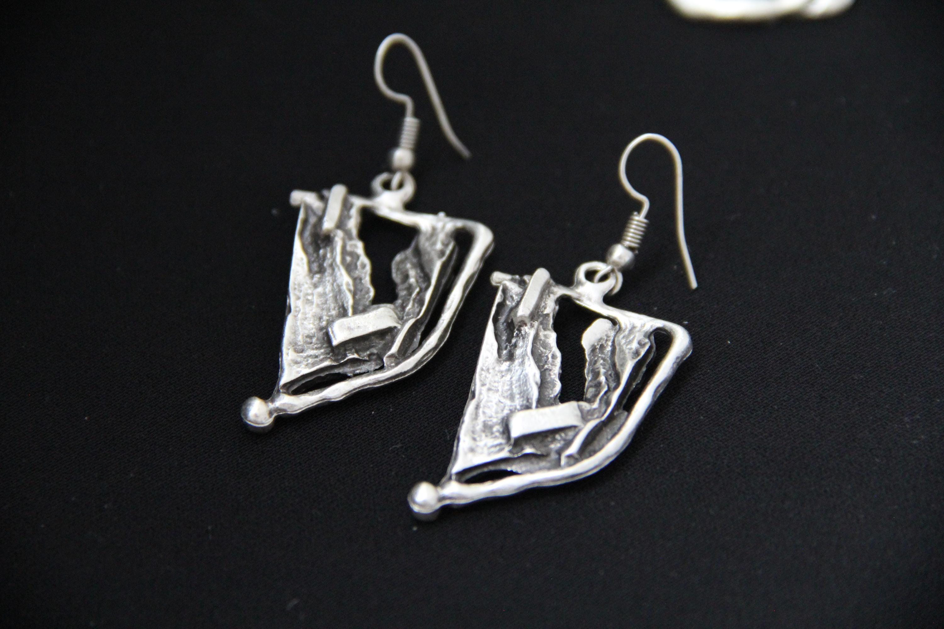Triangle Handmade Silver Chinky Earring