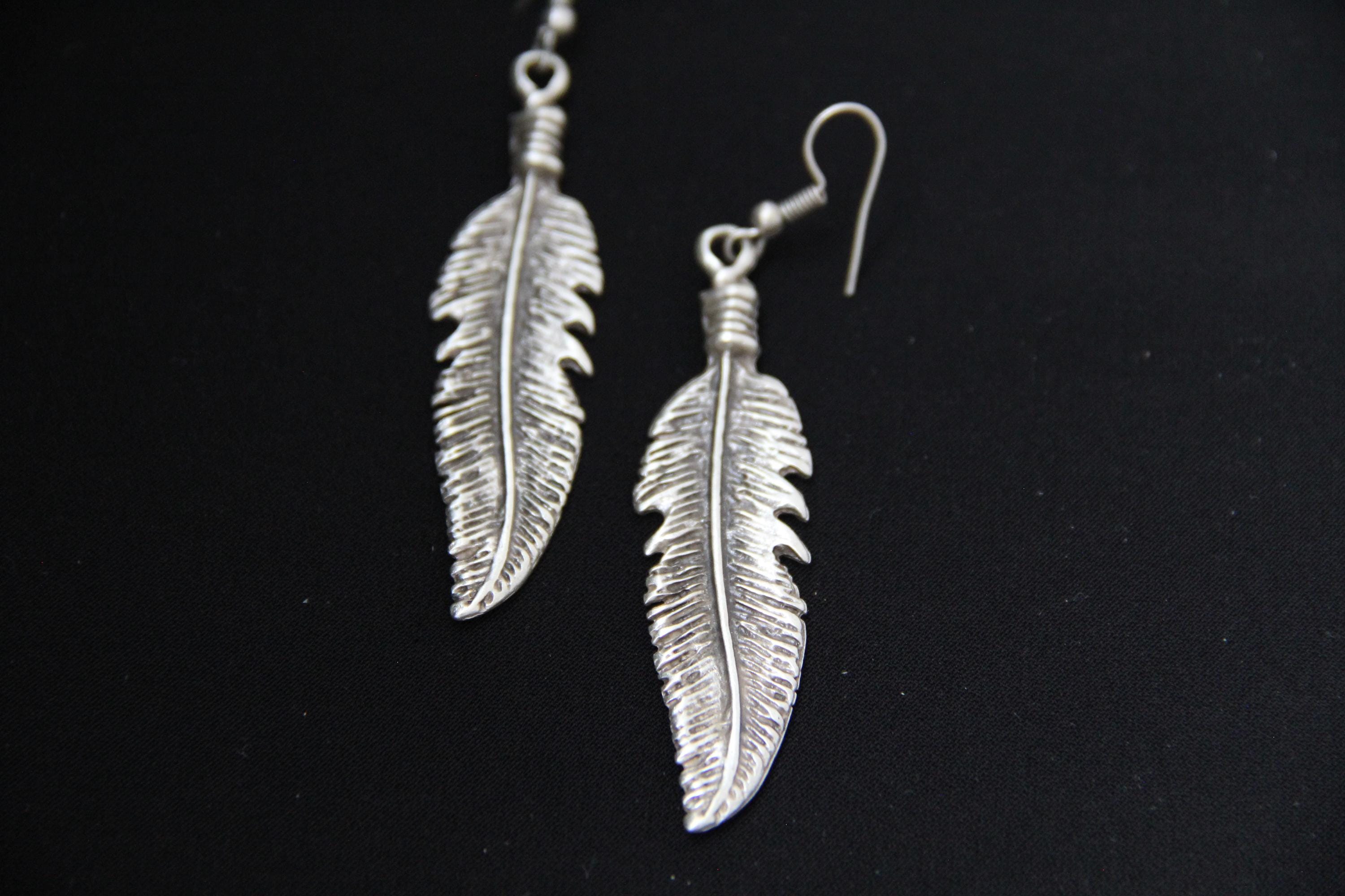 Dangle Feather Silver Earring