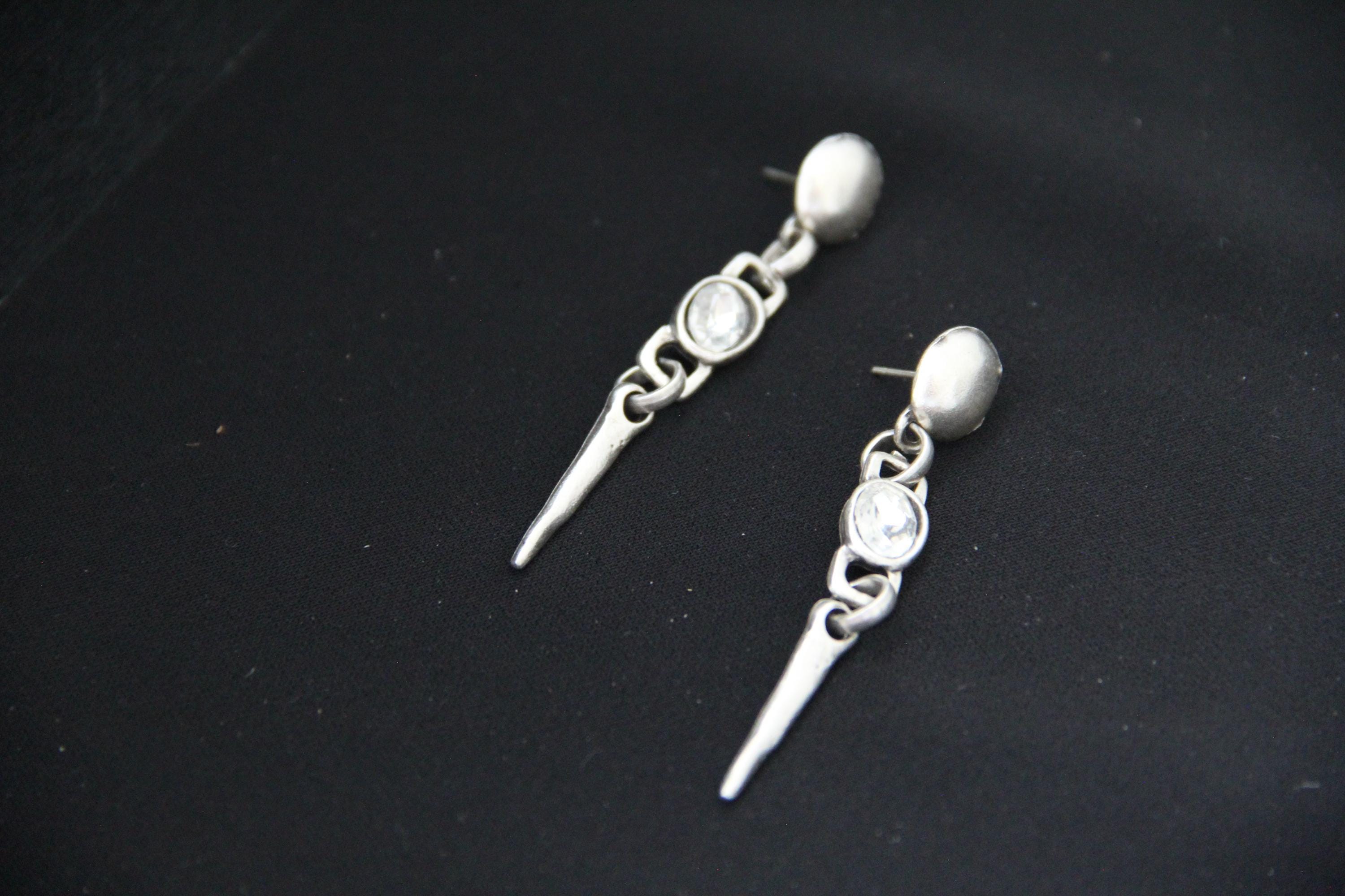 Dangle Silver Earrings with Stone in Middle