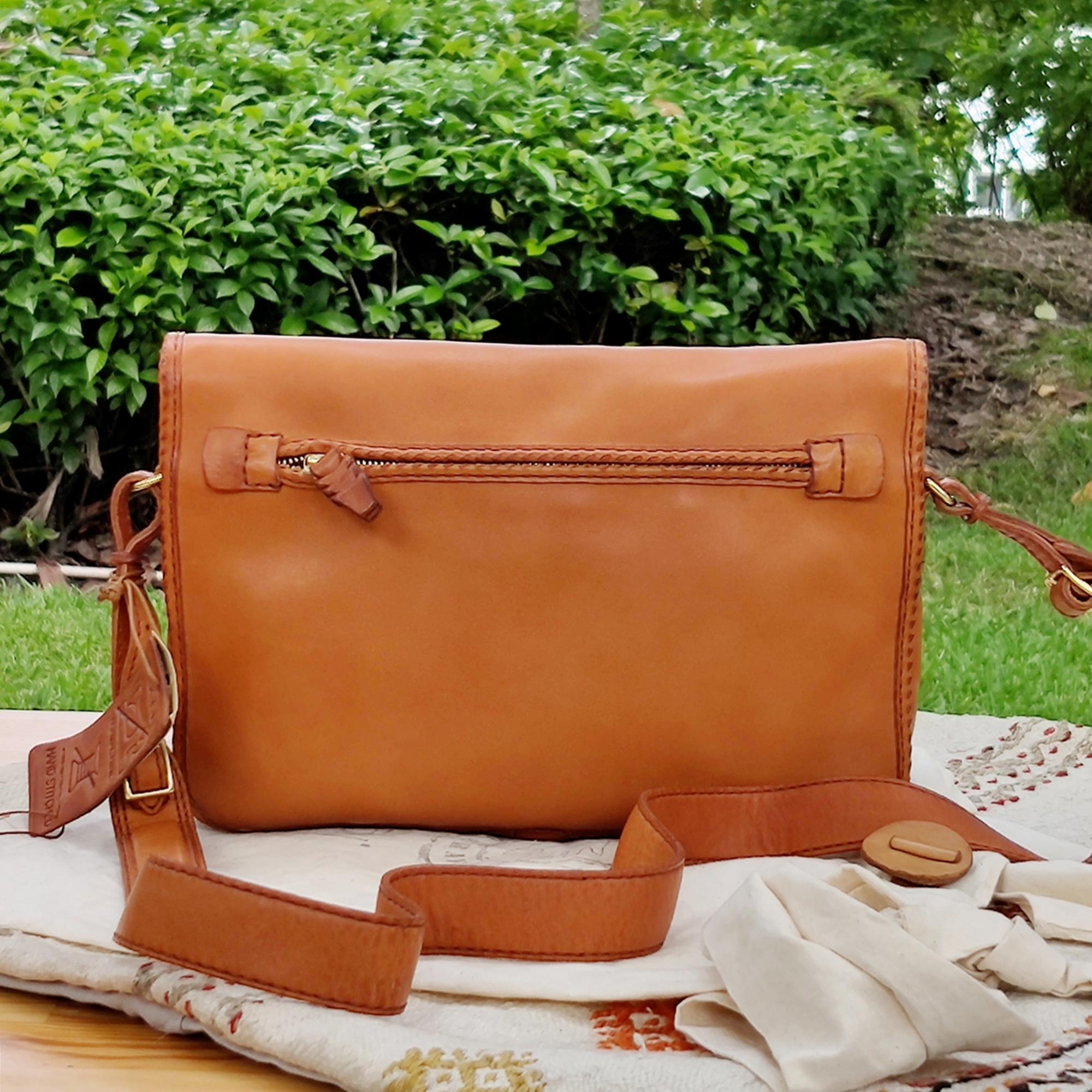 Genuine leather tan Colored  Unisex Leather Work Laptop Shoulder Bag