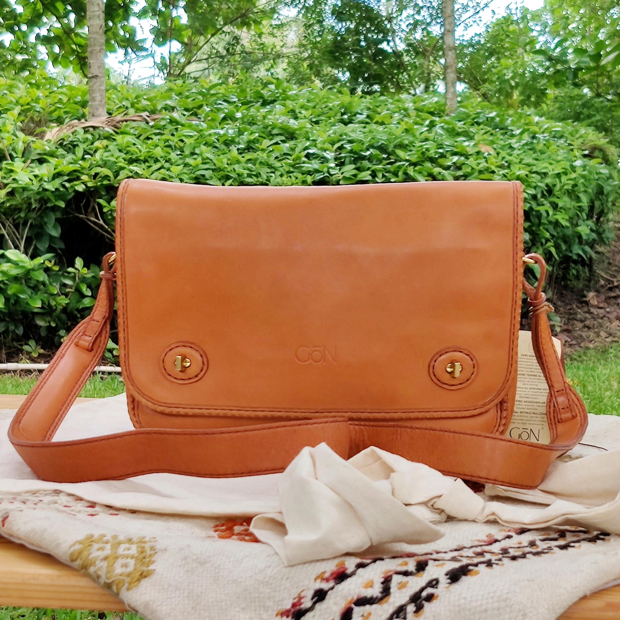 Genuine leather tan Colored  Unisex Leather Work Laptop Shoulder Bag