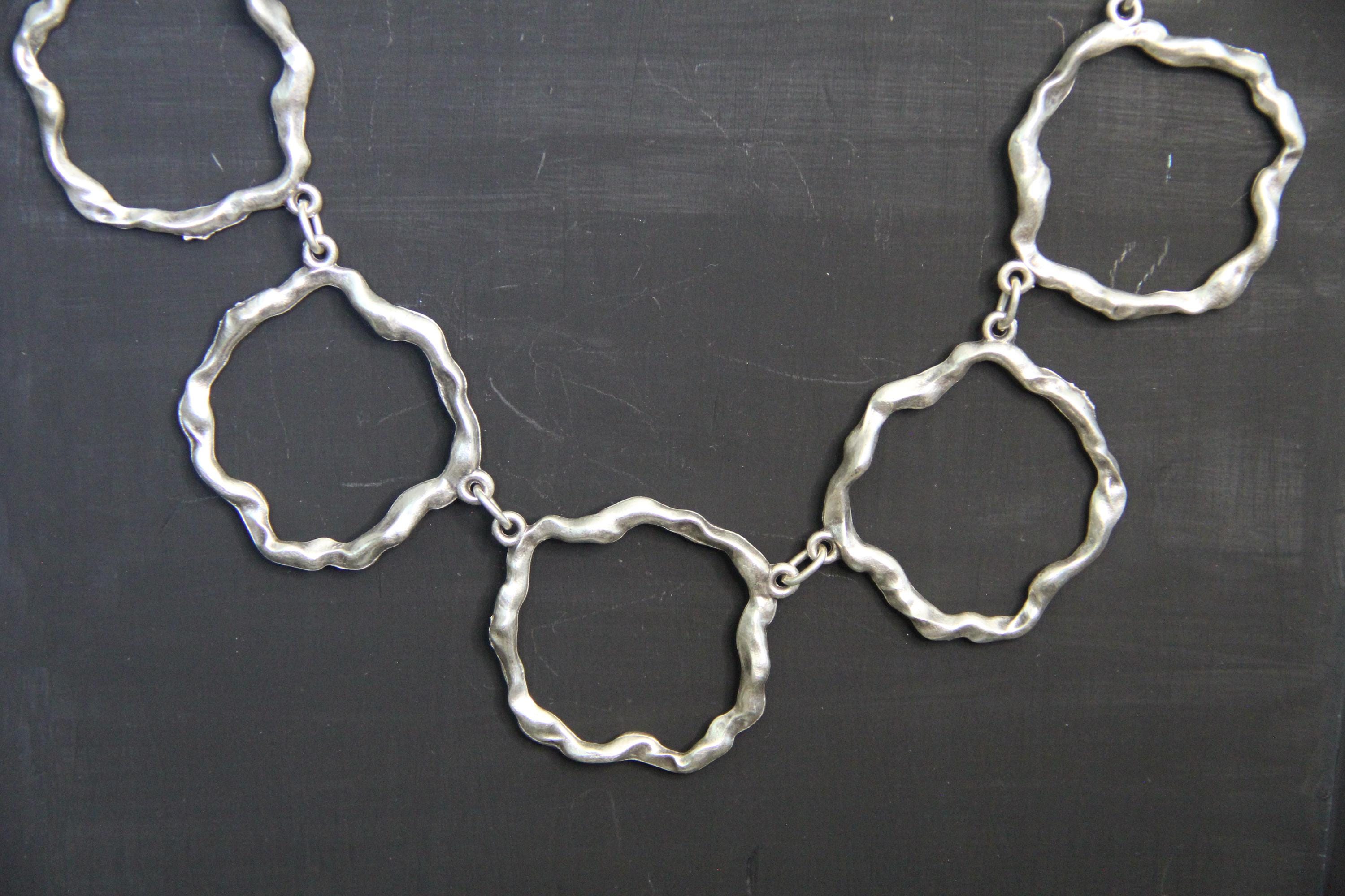 Minimalist Handmade Silver Circle Necklace – Chic Hoop Statement Jewelry, Perfect Gift for Friend, Night Out Accessory
