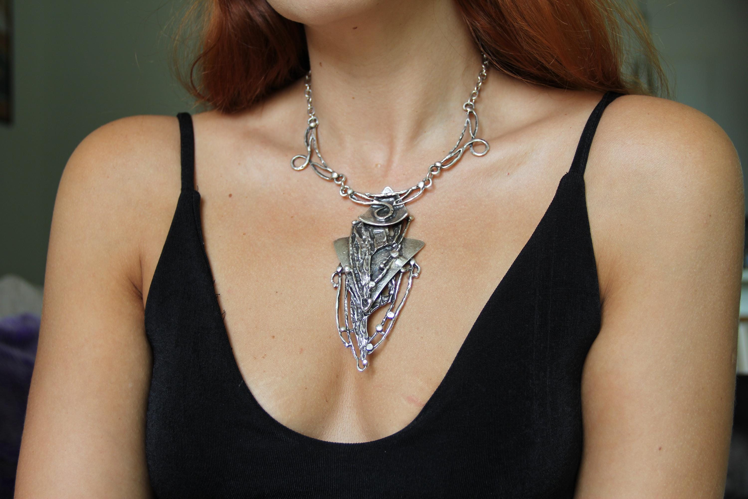 Edgy Chunky Silver Triangle Statement Necklace – Geometric Gothic Choker Pendant, Festival &amp; Cosplay Jewelry