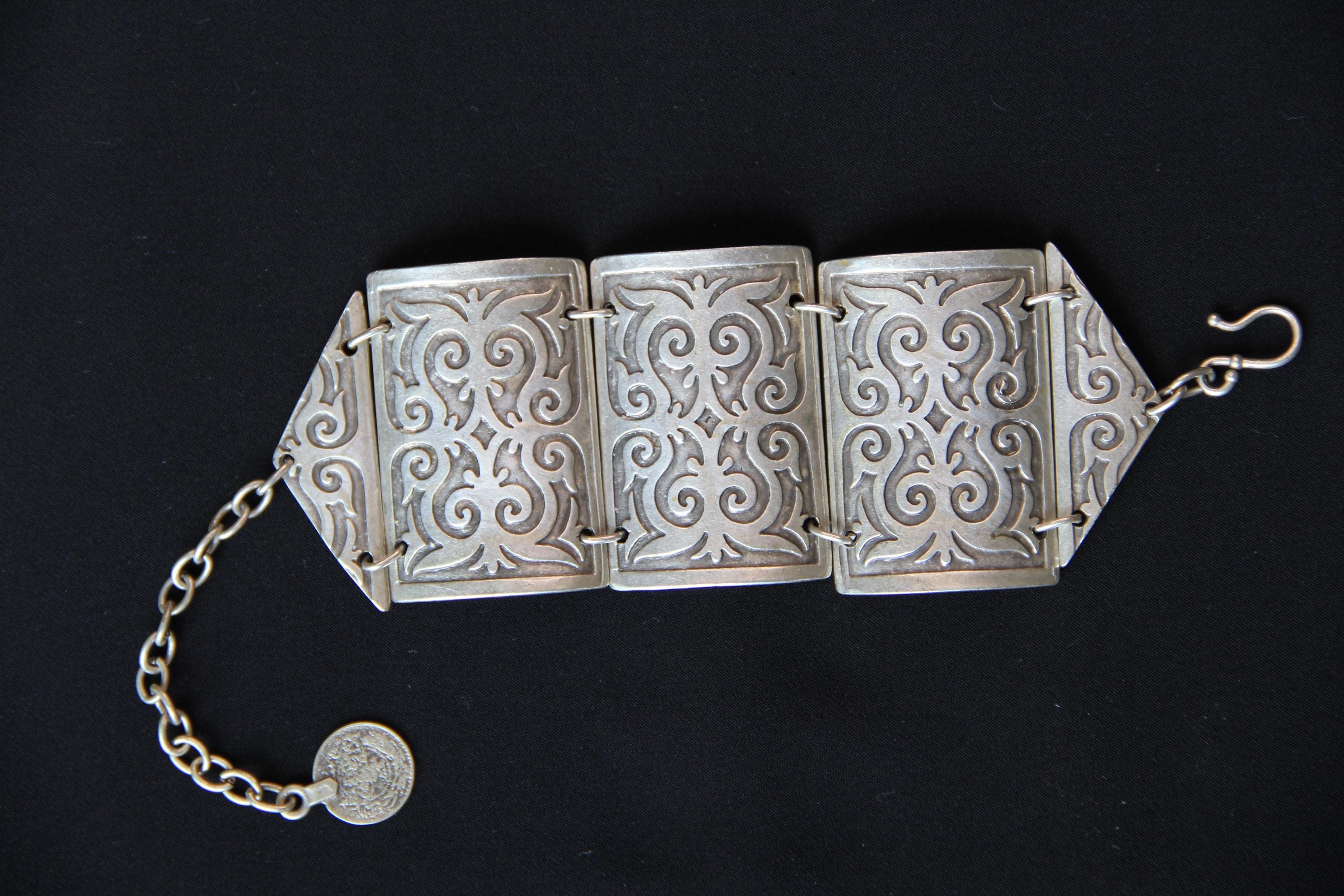 Adjustable Silver Engraved Ethnic Design Bracelet