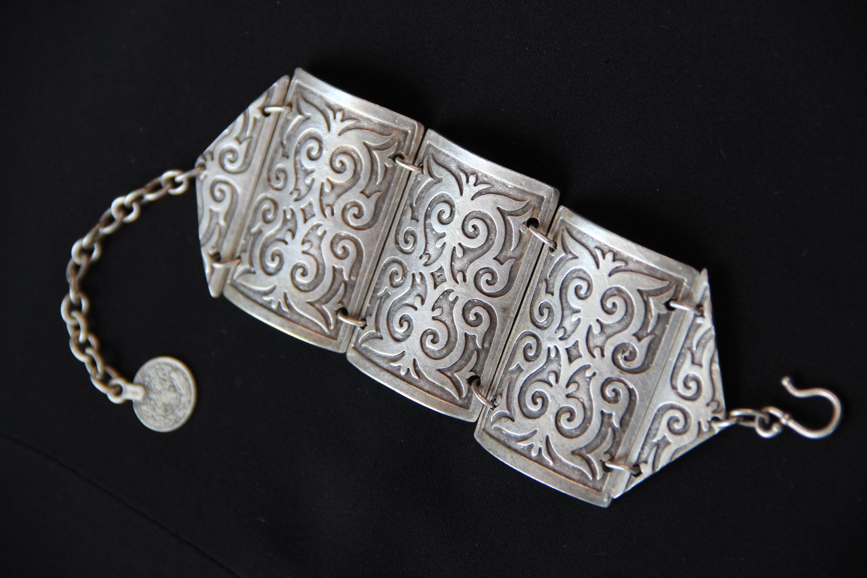 Adjustable Silver Engraved Ethnic Design Bracelet