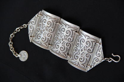 Adjustable Silver Engraved Ethnic Design Bracelet