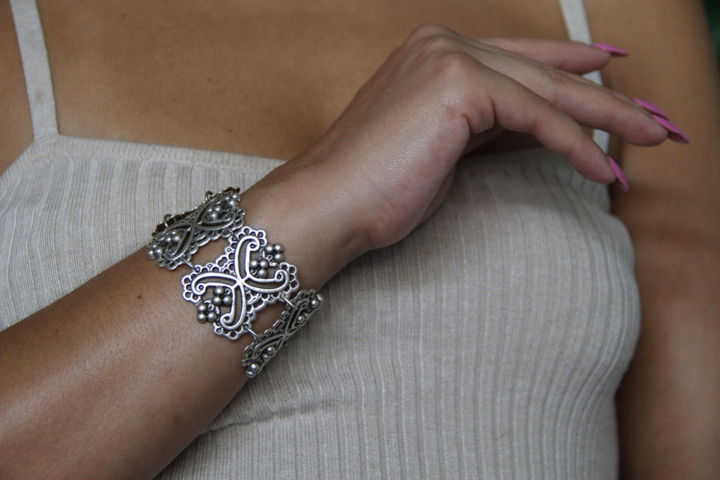 Silver Ethnic Design Adjustable Chain Bracelet