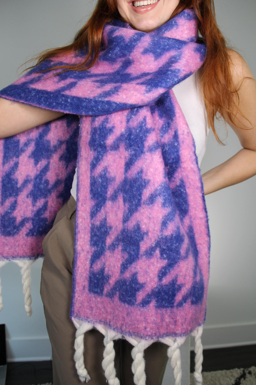 Bold Pink Navy Houndstooth Pattern Large Blanket Scarf