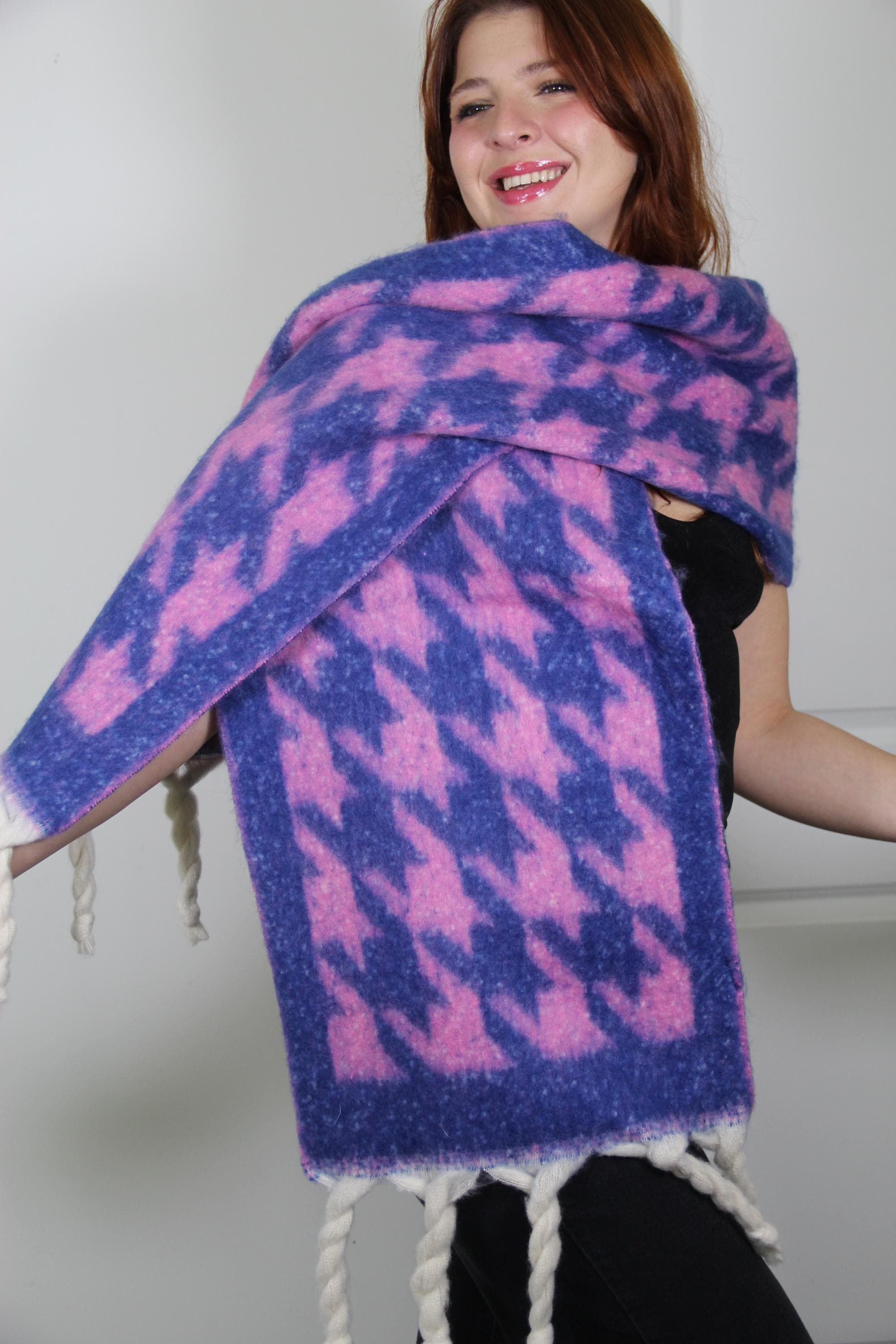 Bold Pink Navy Houndstooth Pattern Large Blanket Scarf