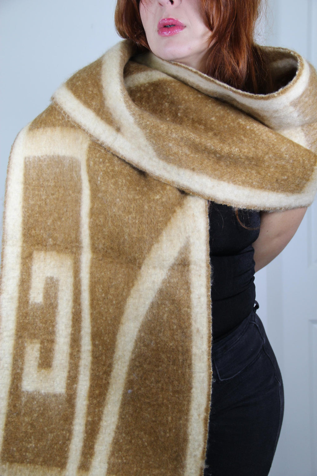 Modern Abstract Pattern Blanket Scarf