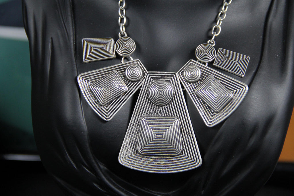 Silver Geometrical Engraved Pendant Necklace – Handmade Statement Jewelry for Women, Unique Gift Idea