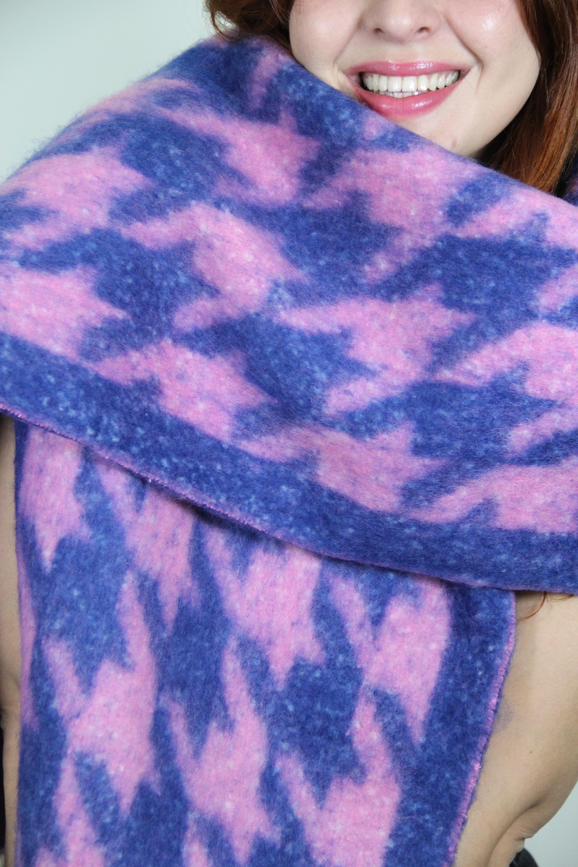 Bold Pink Navy Houndstooth Pattern Large Blanket Scarf