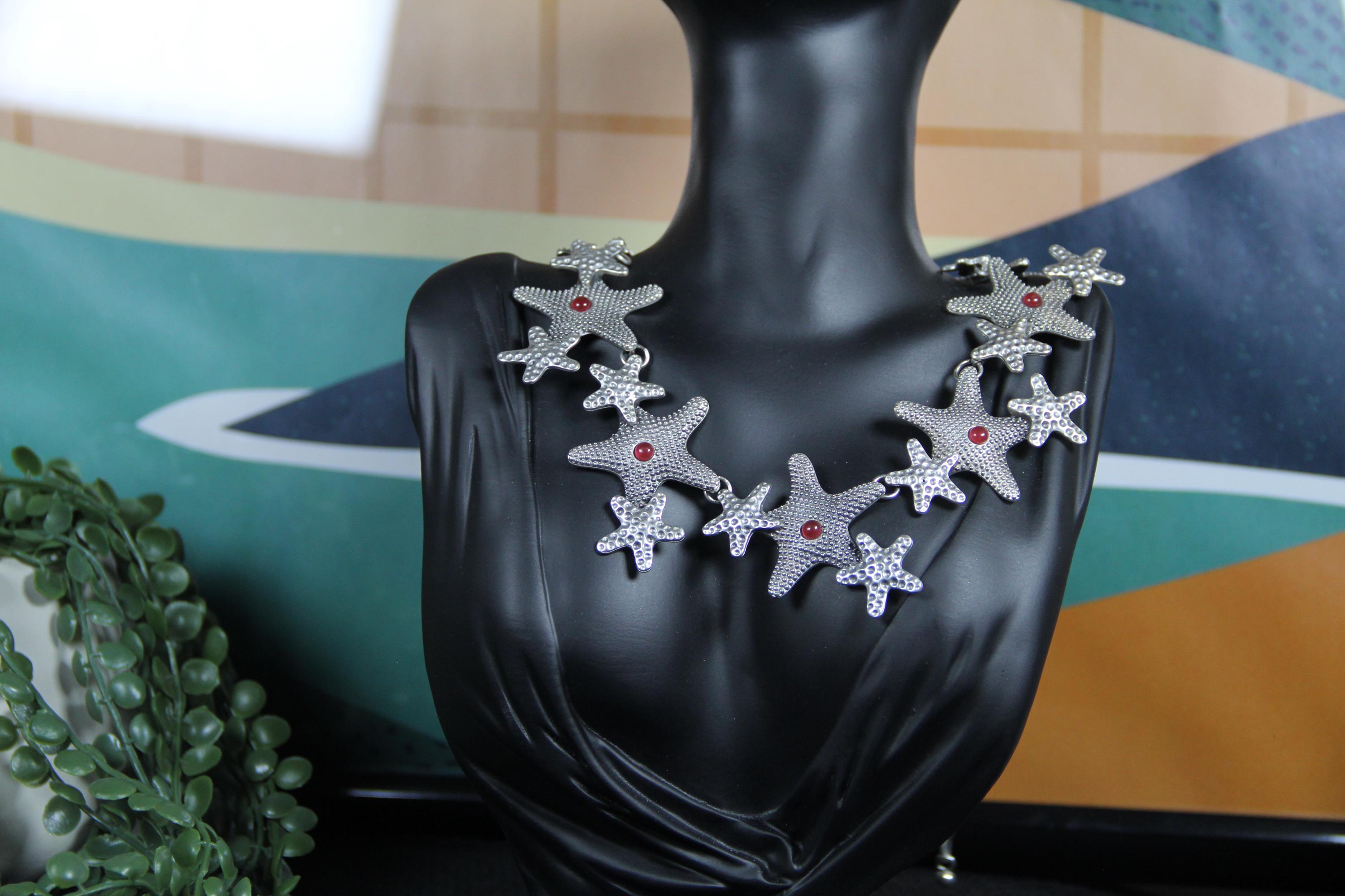 Silver Star Statement Necklace for Women – Boho Chic Jewelry