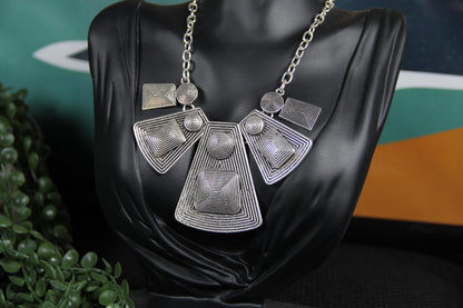 Silver Geometrical Engraved Pendant Necklace – Handmade Statement Jewelry for Women, Unique Gift Idea