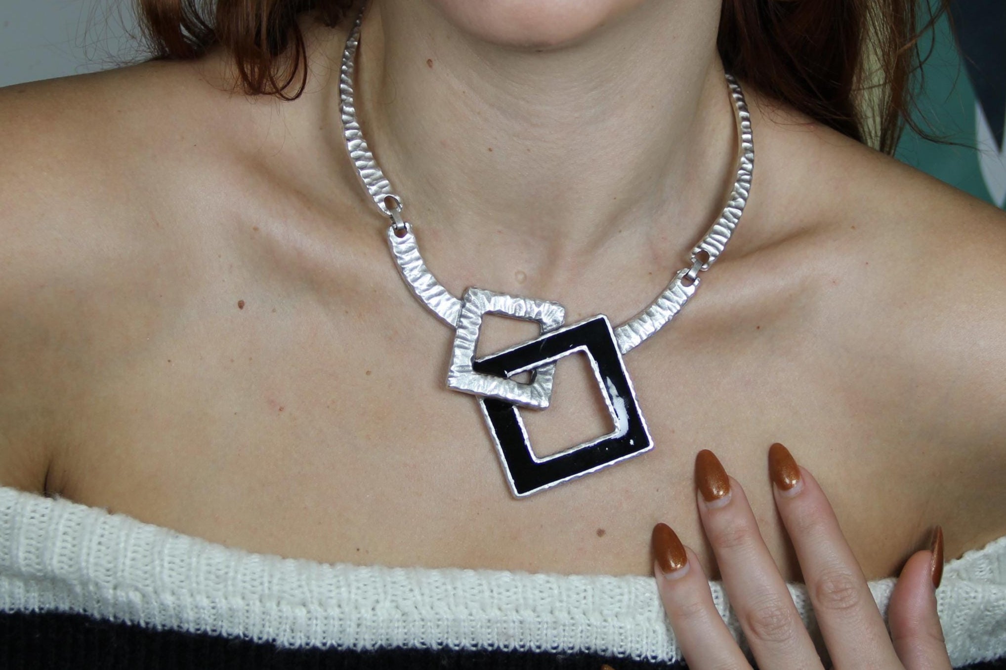 Unique Handmade Geometric Choker Necklace with Black Detail – Statement Jewelry for Women