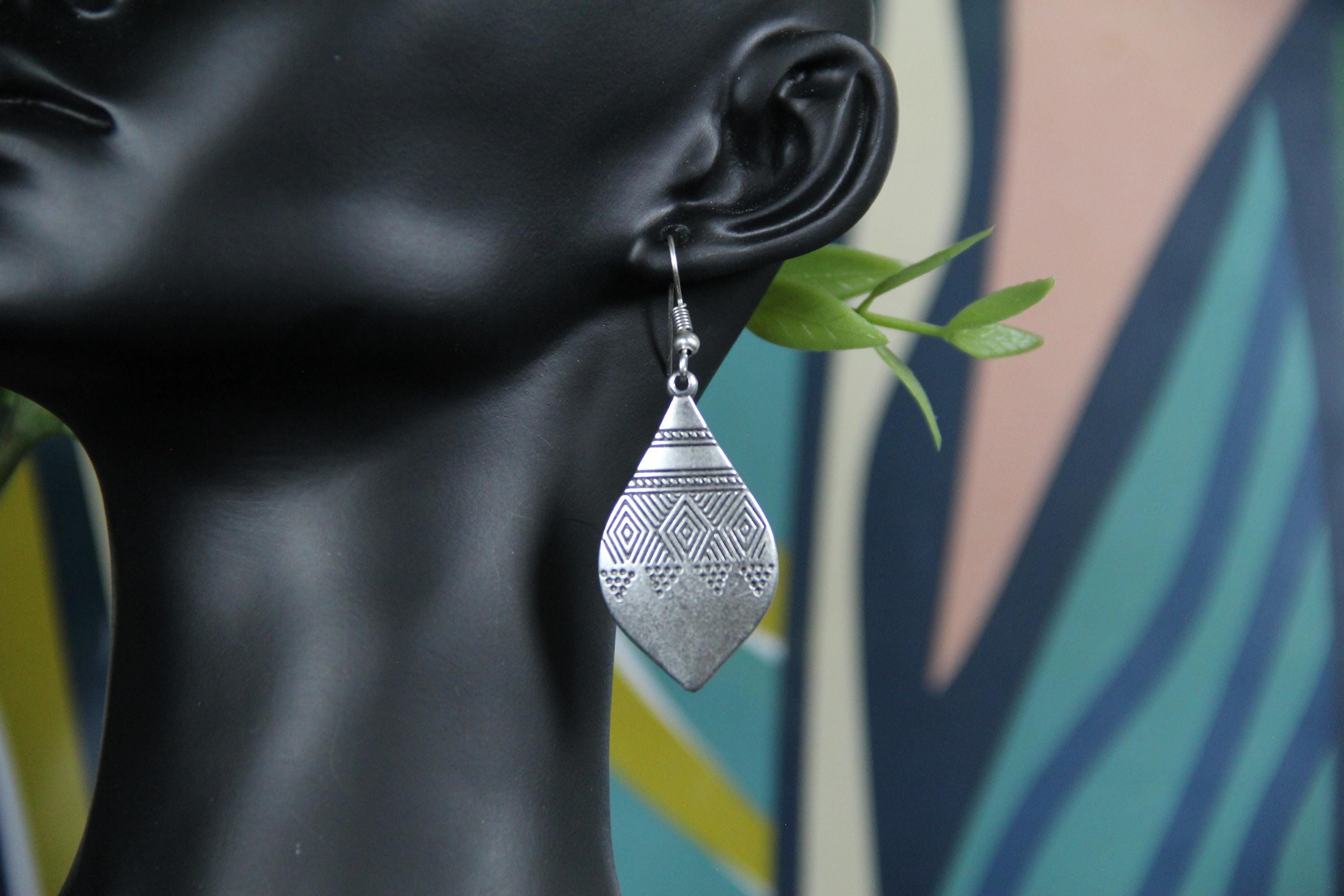 Handmade Engraved Earring
