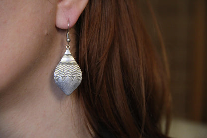Handmade Engraved Earring