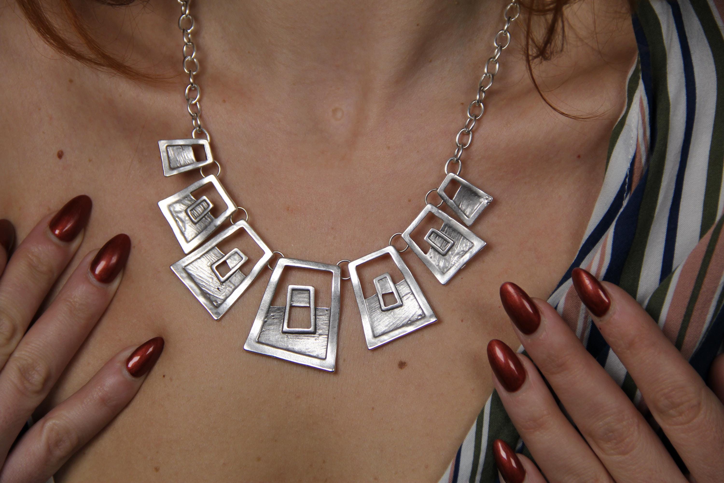 Geometric Silver Statement Necklace – Unique Modern Jewelry, Chic Accessory for Women