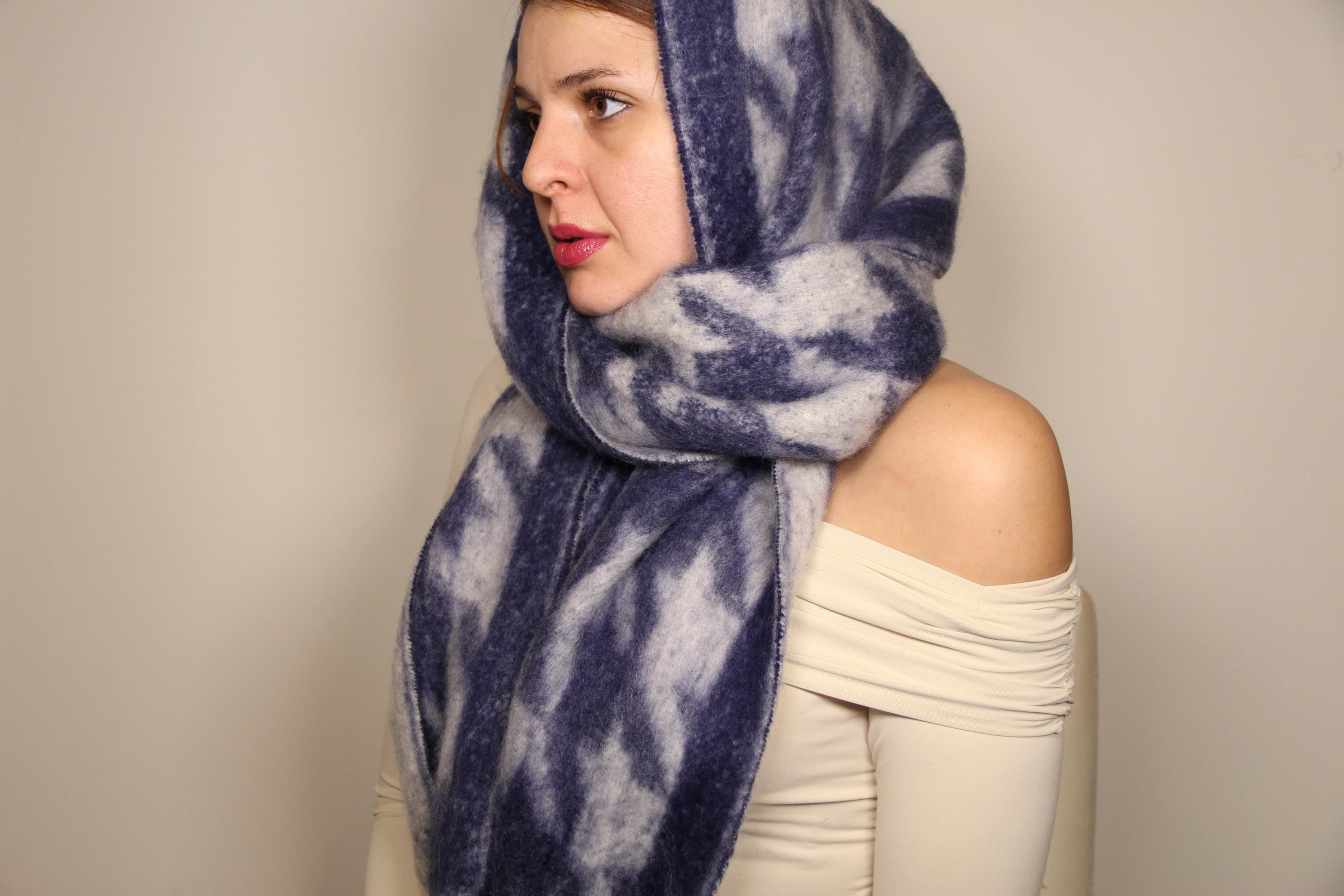 Large Bold Houndstooth Pattern Blanket Scarf
